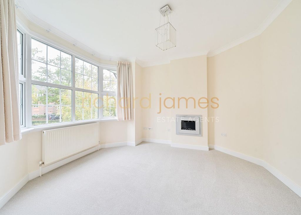 Property photo 2 of 14 9795F07B-F478-4d04-992F-95E5d8E8B74F.Jpg