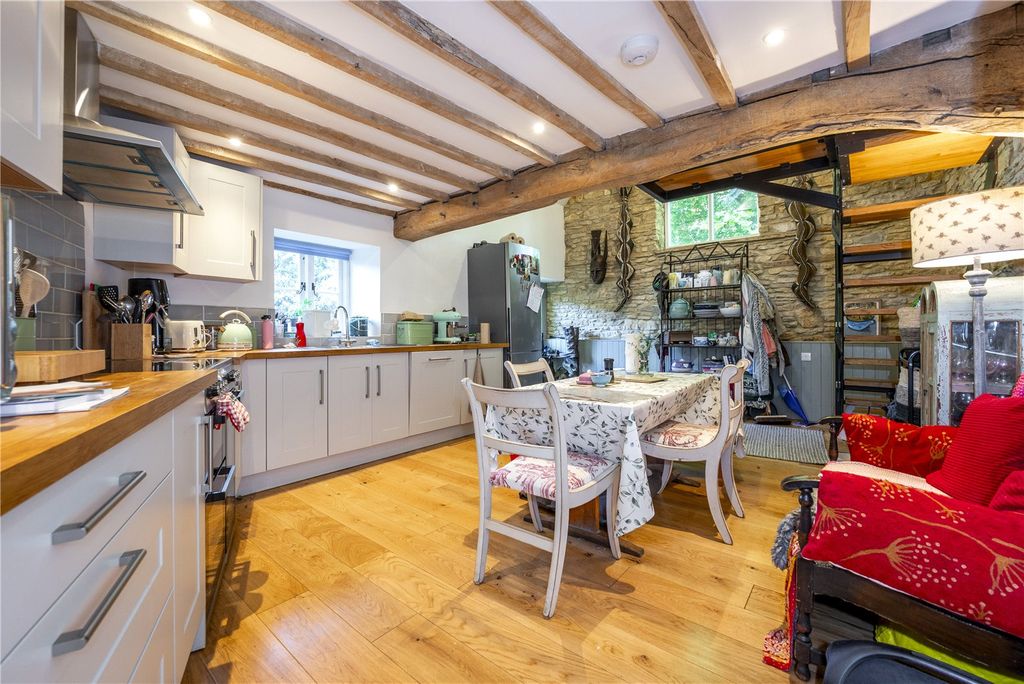 Property photo 3 of 13 Kitchen