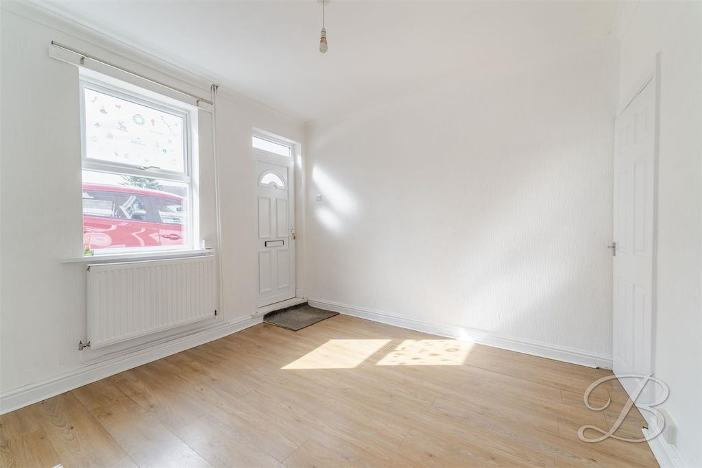 Property photo 3 of 25 Ccltd-10.Jpg
