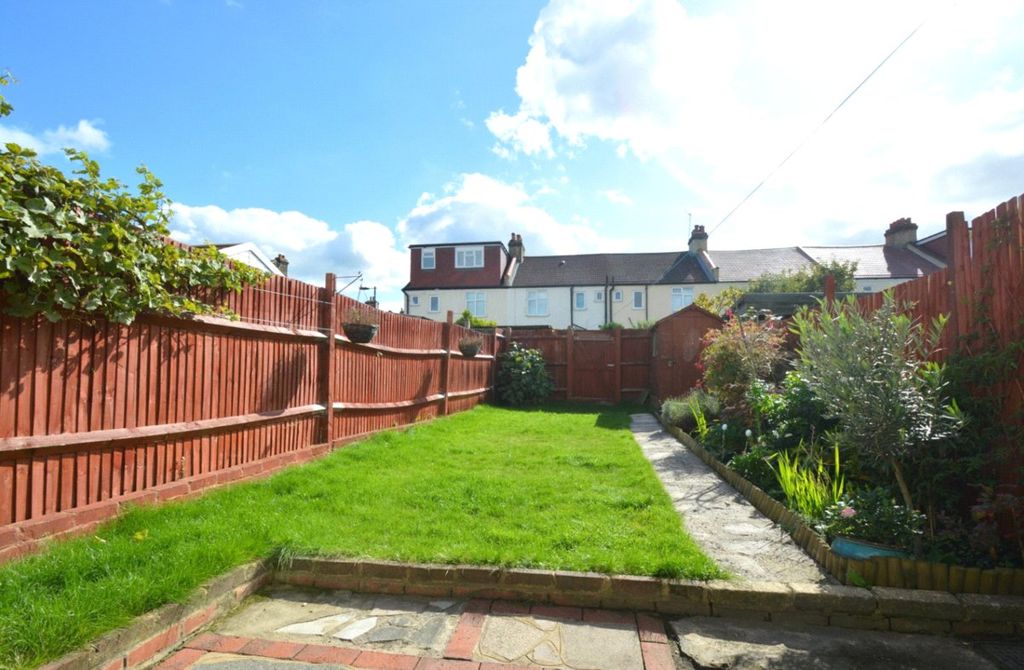 Property photo 3 of 8 Picture No. 04