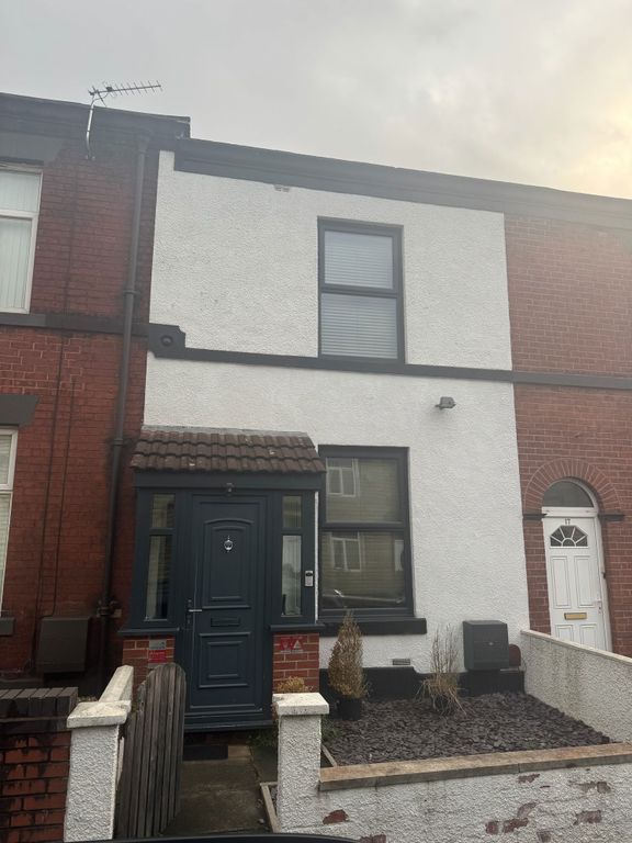 Property photo 3 of 13
