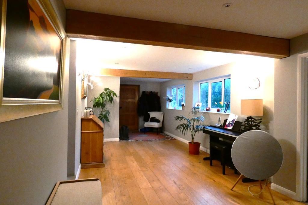 Property photo 3 of 19 Photo 3