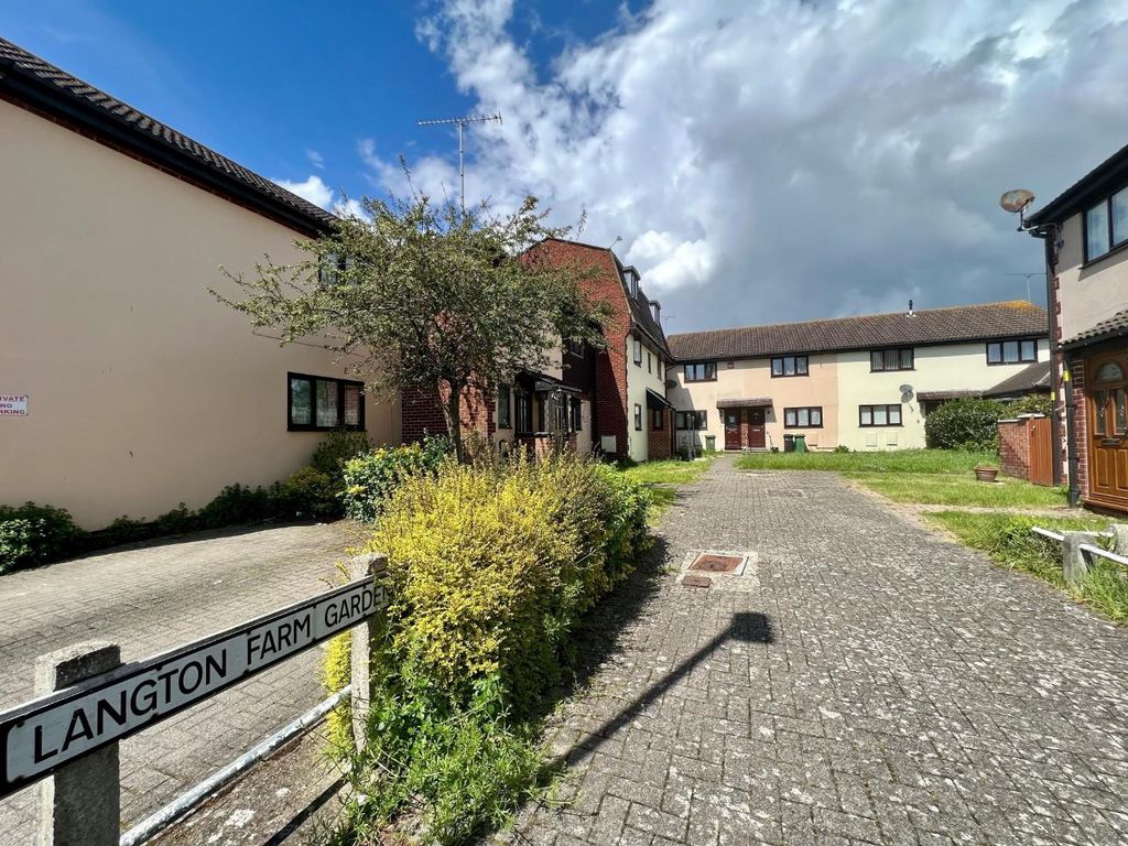 Property photo 1 of 12 15.Jpg