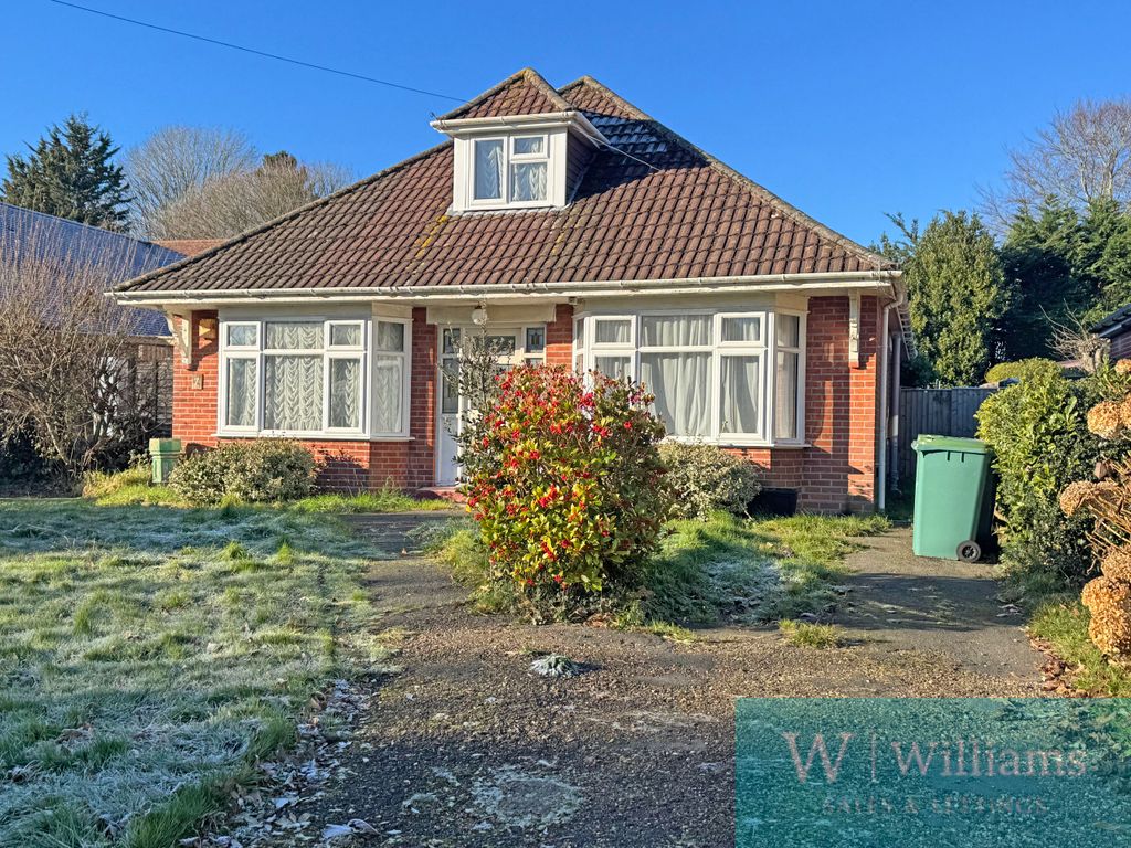 Property photo 1 of 12 Front