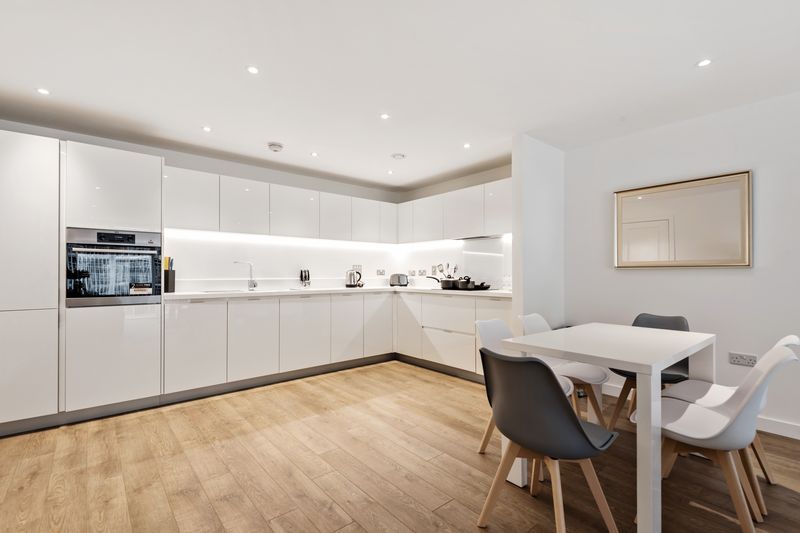 Property photo 2 of 11 Kitchen