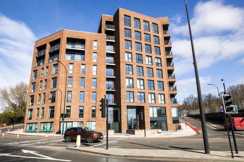 Property photo 1 of 11 Greatcentral84849489Great Central External-29.Jpg