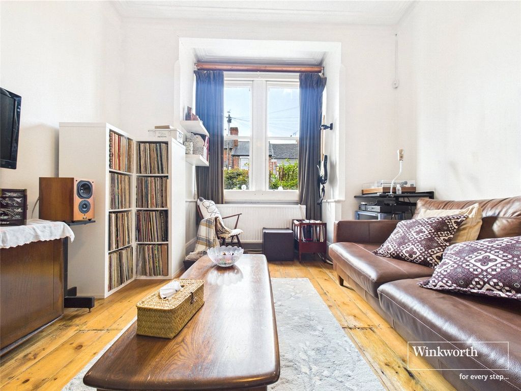 Property photo 3 of 26 Picture No. 11