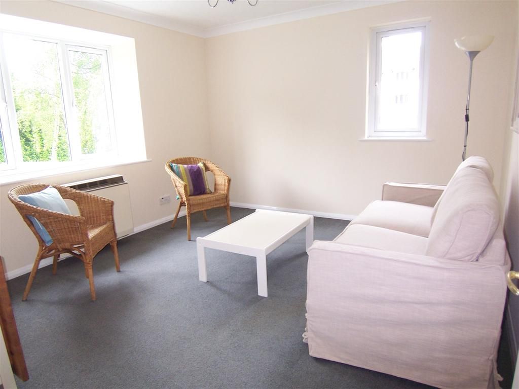 Property photo 2 of 6