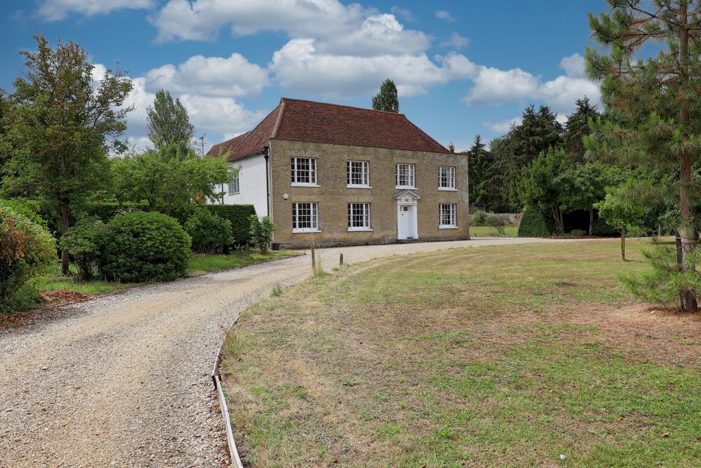 Property photo 1 of 33