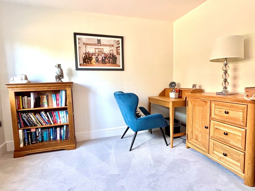 Property photo 3 of 30