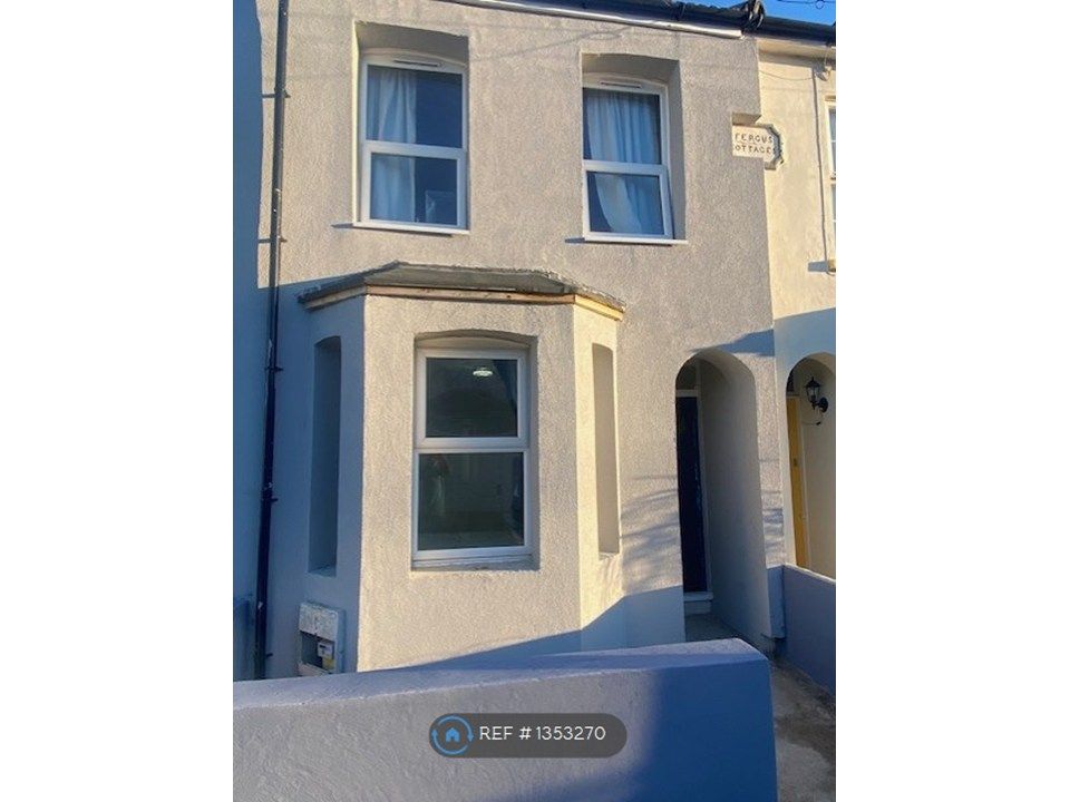 Property photo 3 of 9