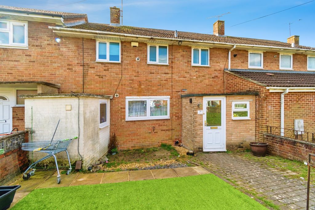Property photo 1 of 17
