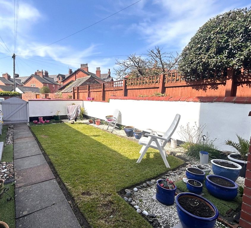 Property photo 3 of 18 Picture No. 22