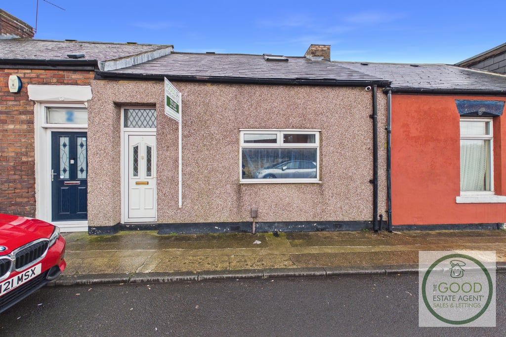 Property photo 1 of 14