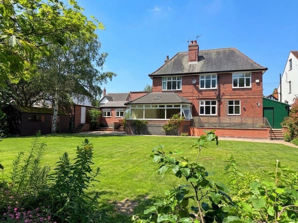 Property photo 1 of 28