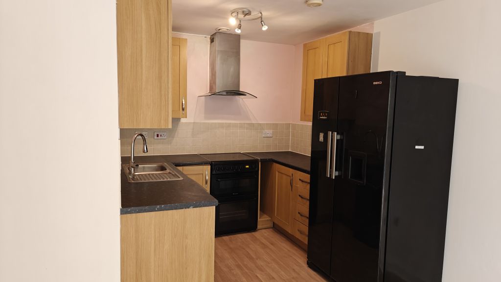 Property photo 2 of 16