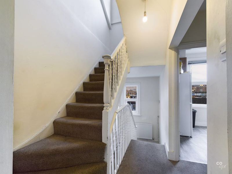 Property photo 3 of 8 Hall