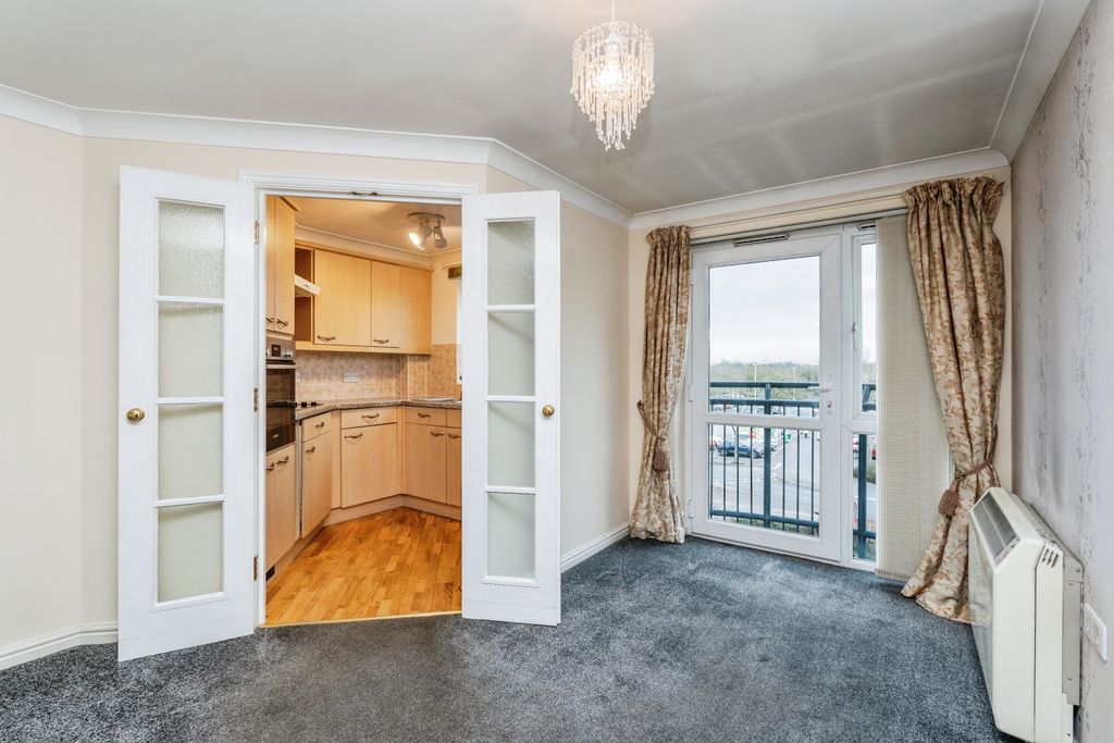 Property photo 3 of 18 Photography