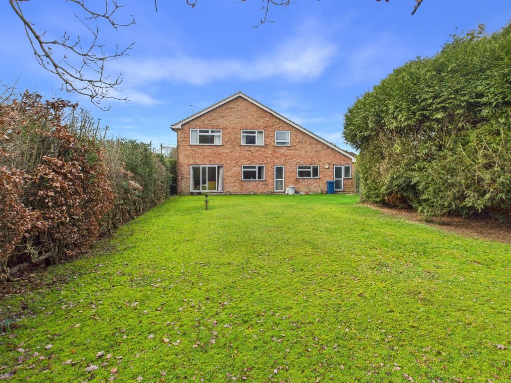 Property photo 2 of 15 Rear