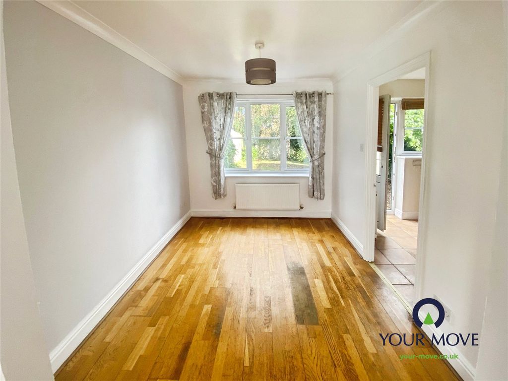 Property photo 3 of 16 Picture No. 43