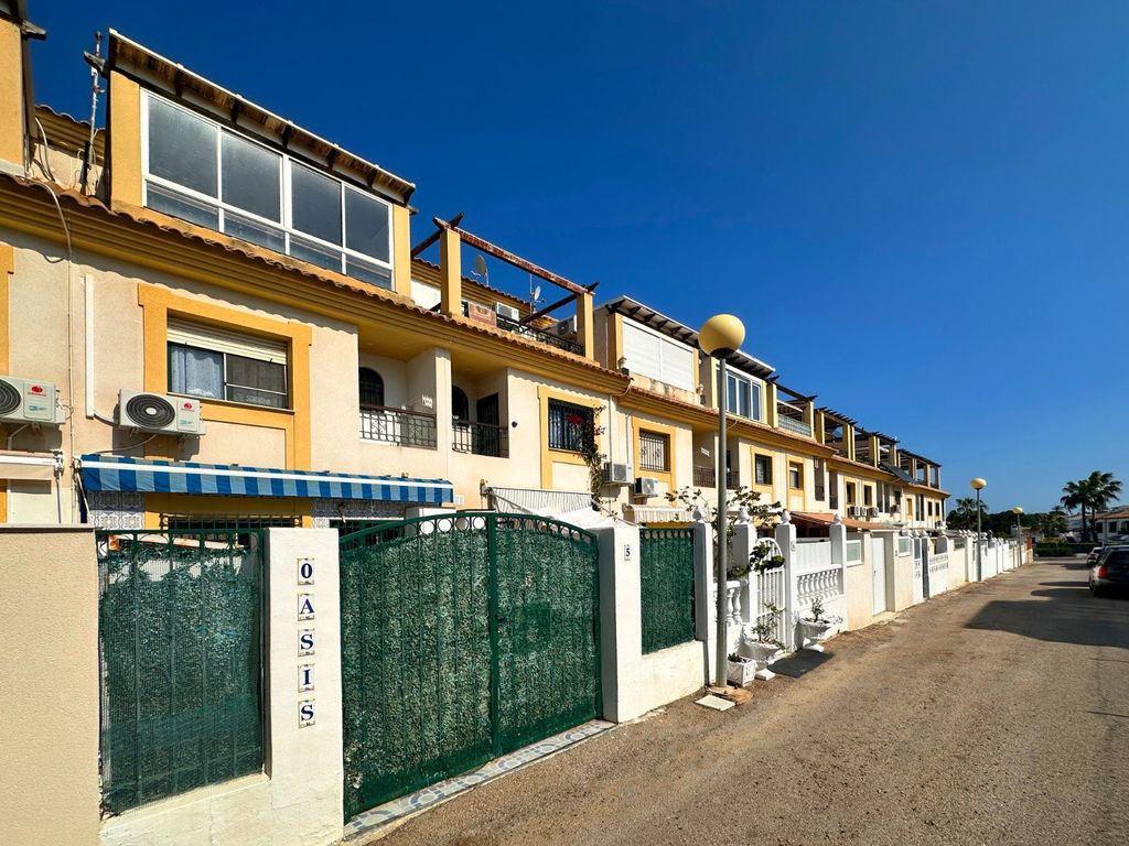 Property photo 2 of 50