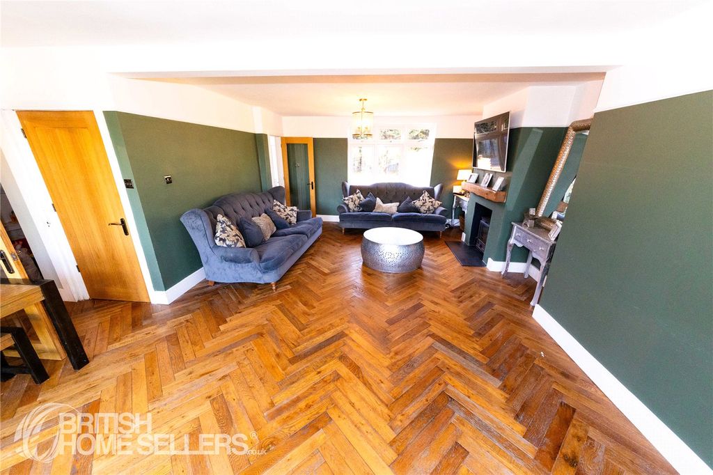 Property photo 3 of 35 Picture No. 29