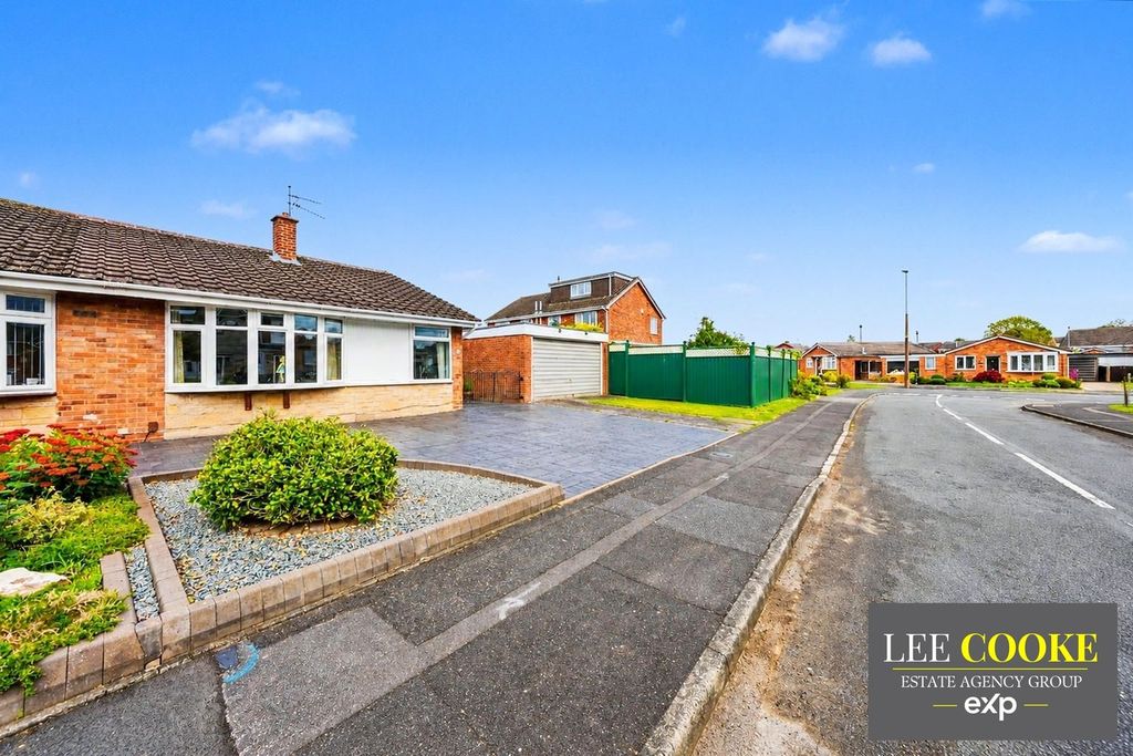 Property photo 1 of 30