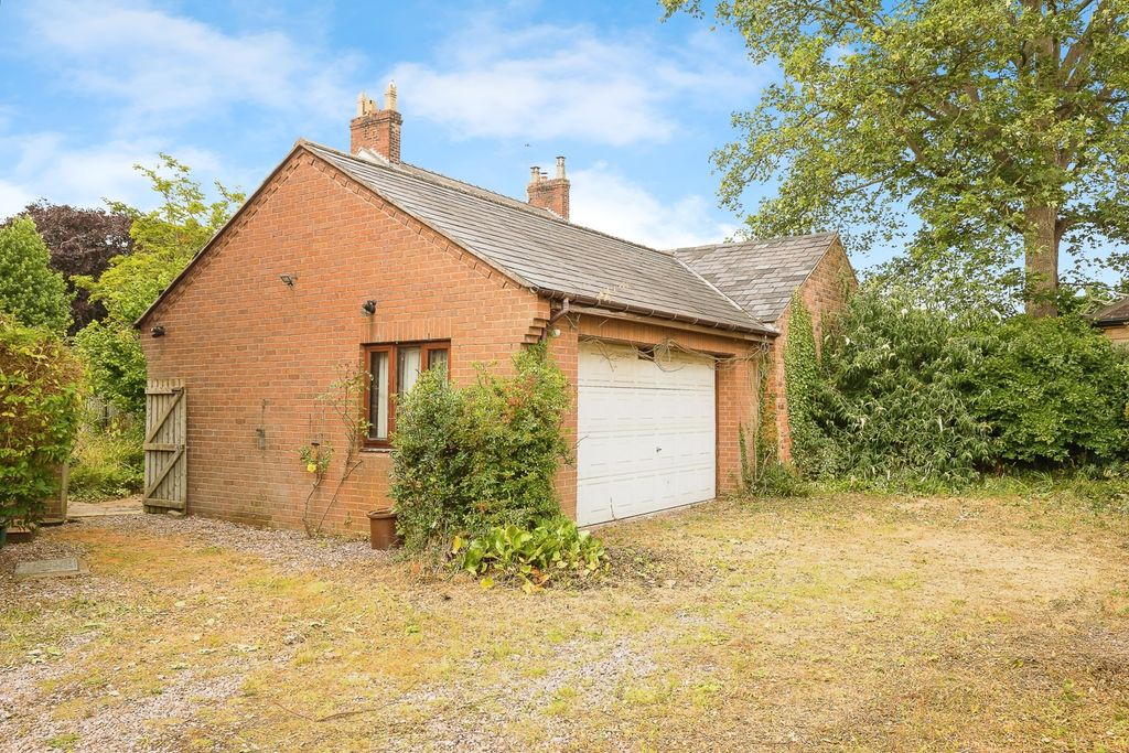 Additional image 25 of 4 bed detached house for saleSpringfield Court, Gresford, Wrexham LL12