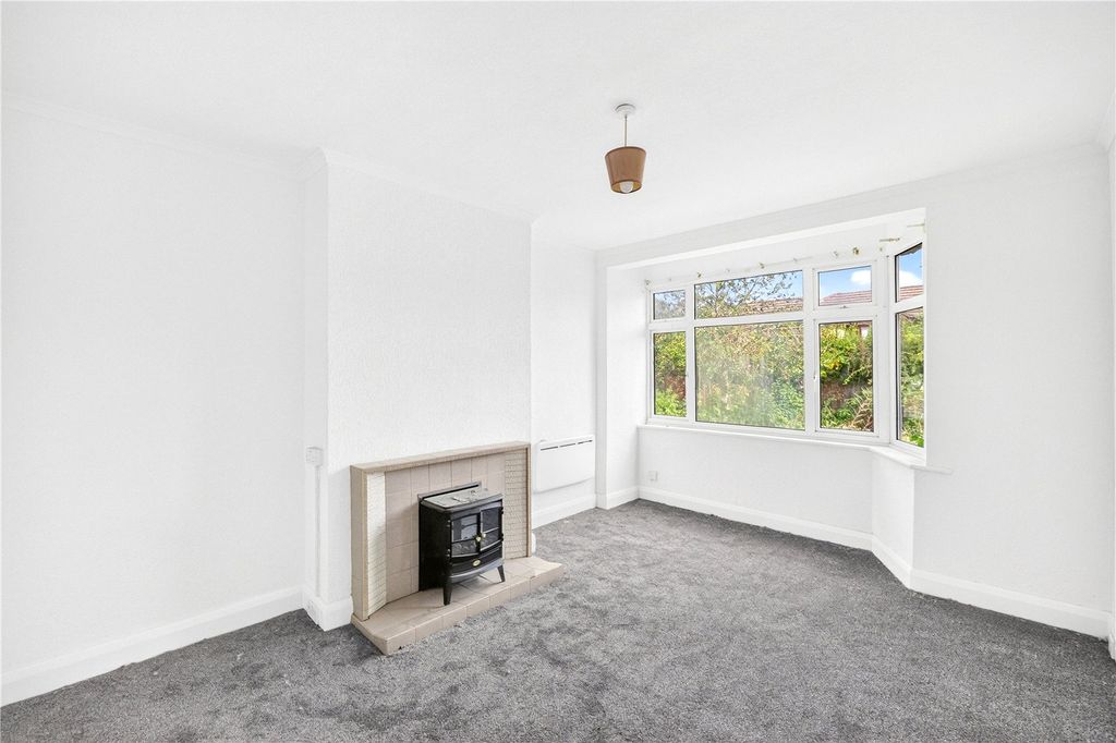Property photo 3 of 13 Picture No. 11