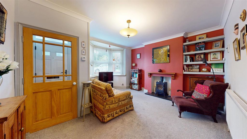 Property photo 3 of 14 Living Room