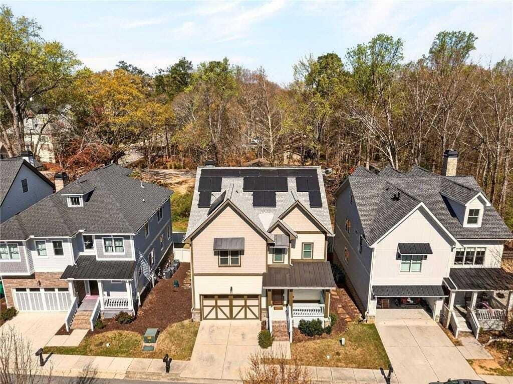 Property photo 1 of 31