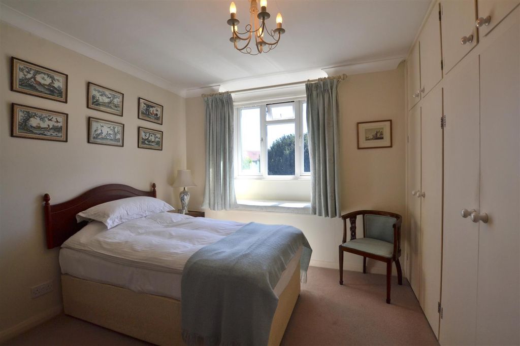 Additional image 20 of 4 bed detached house for saleFoxwood, Ancells Farm, Fleet GU51