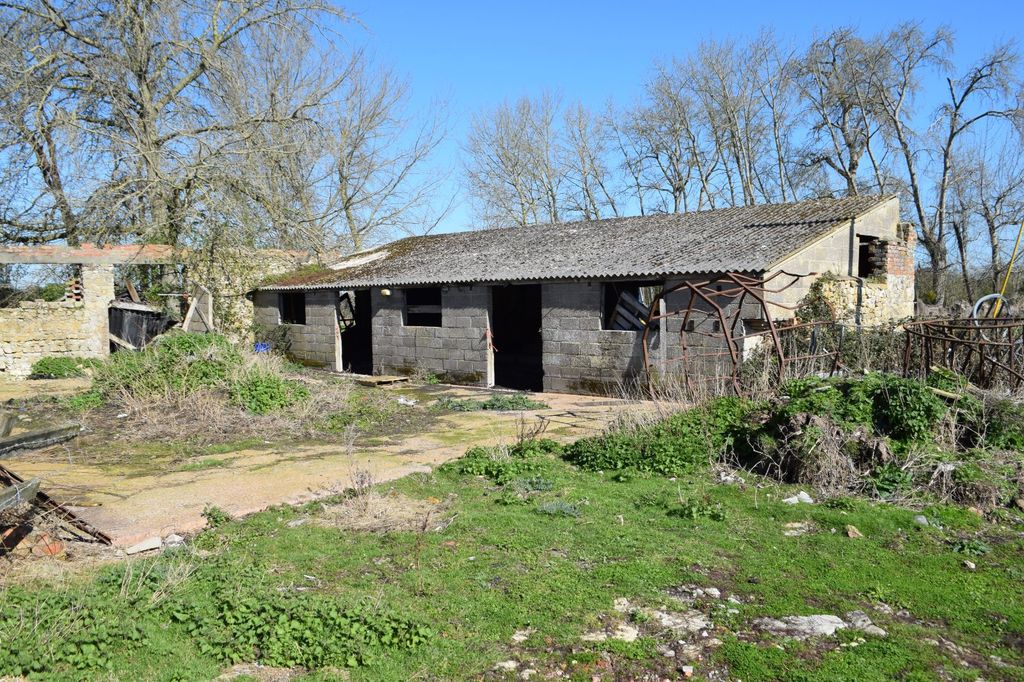 Property photo 3 of 27 Picture No. 08