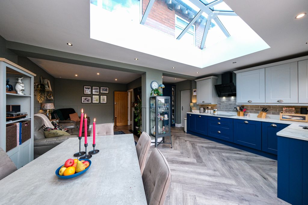 Property photo 3 of 34 Img_5698