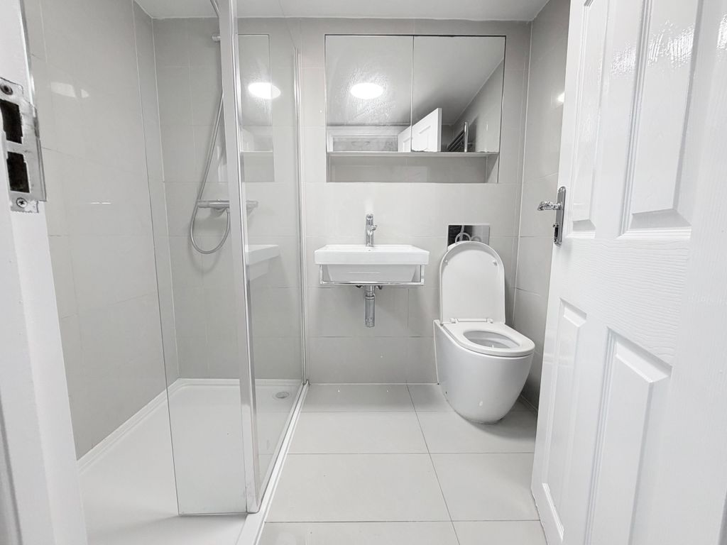 Property photo 2 of 9 Pic 8