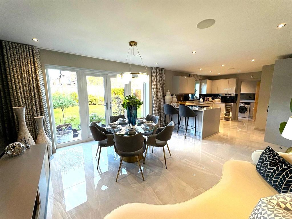 Property photo 2 of 32 Kitchen / Dining / Living