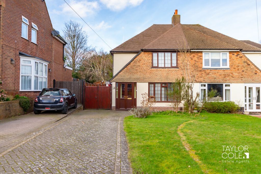 Property photo 1 of 24