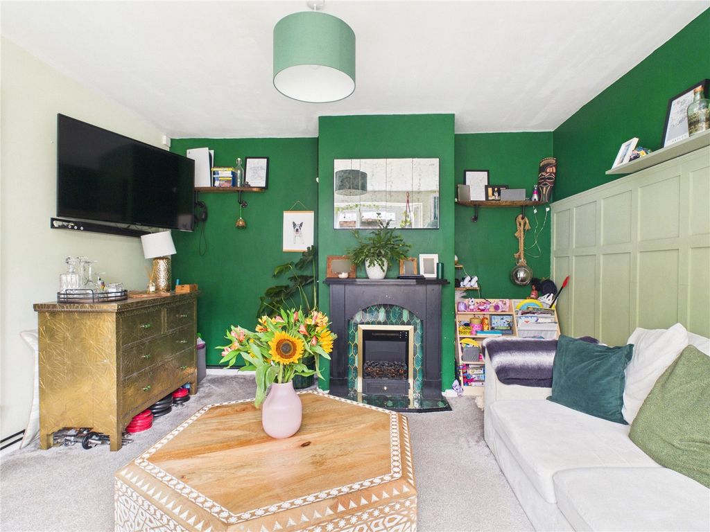 Property photo 3 of 41 Picture No. 37