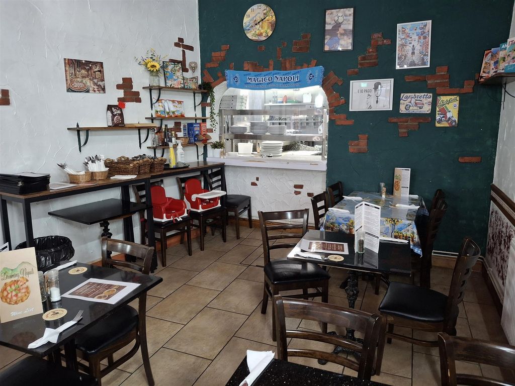 Property photo 2 of 7 Photo 1