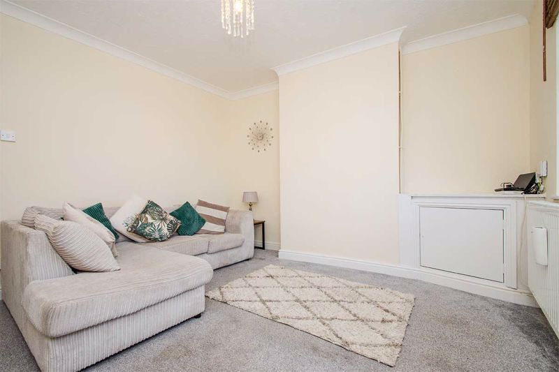 Property photo 3 of 17 Photo 13