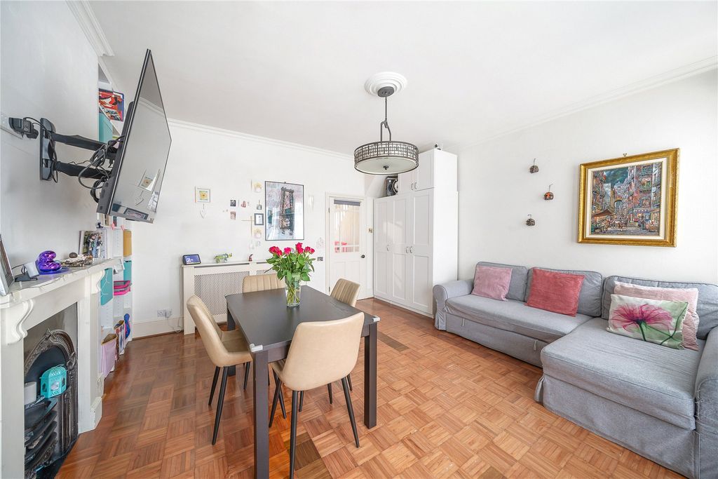 Property photo 3 of 20 Picture No. 05