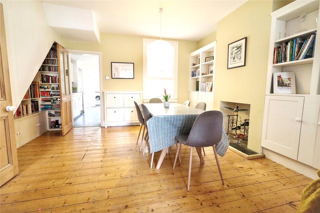 Property photo 3 of 17 Picture No. 03