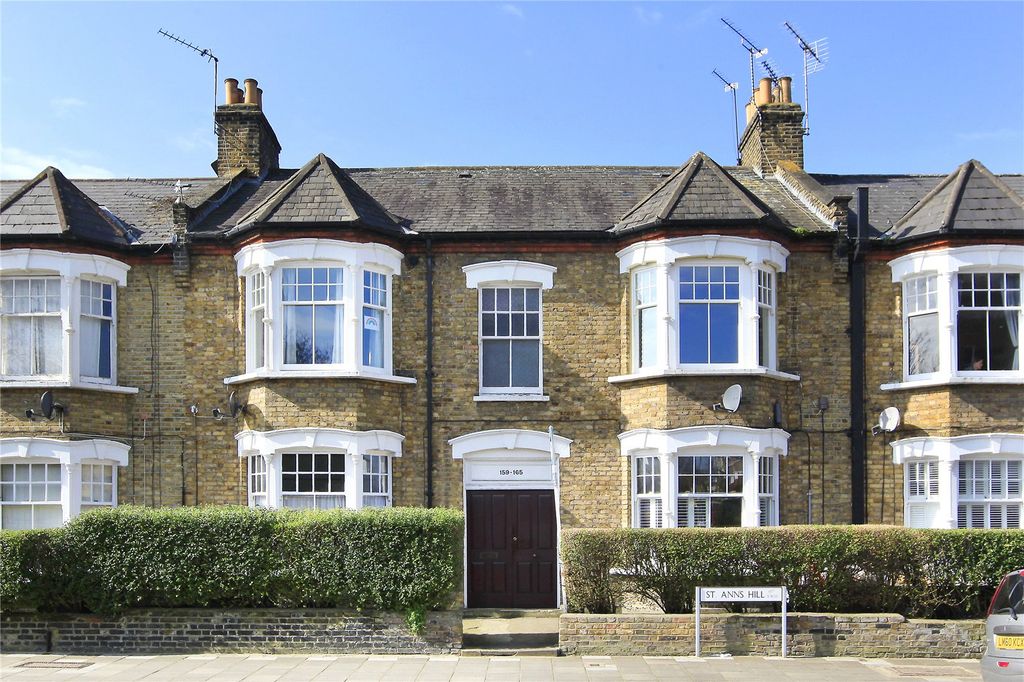 Property photo 3 of 13