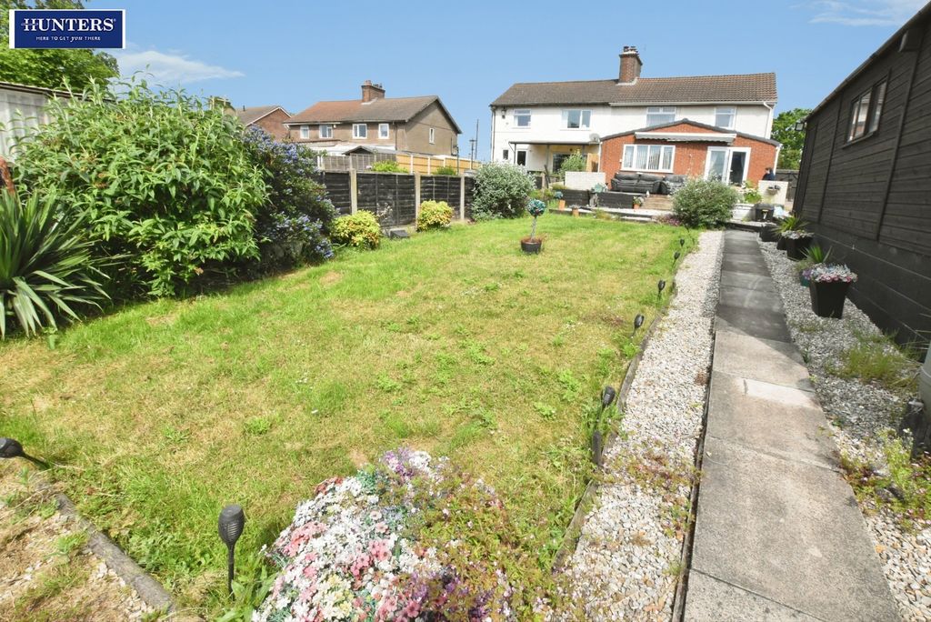 Property photo 1 of 21 Garden