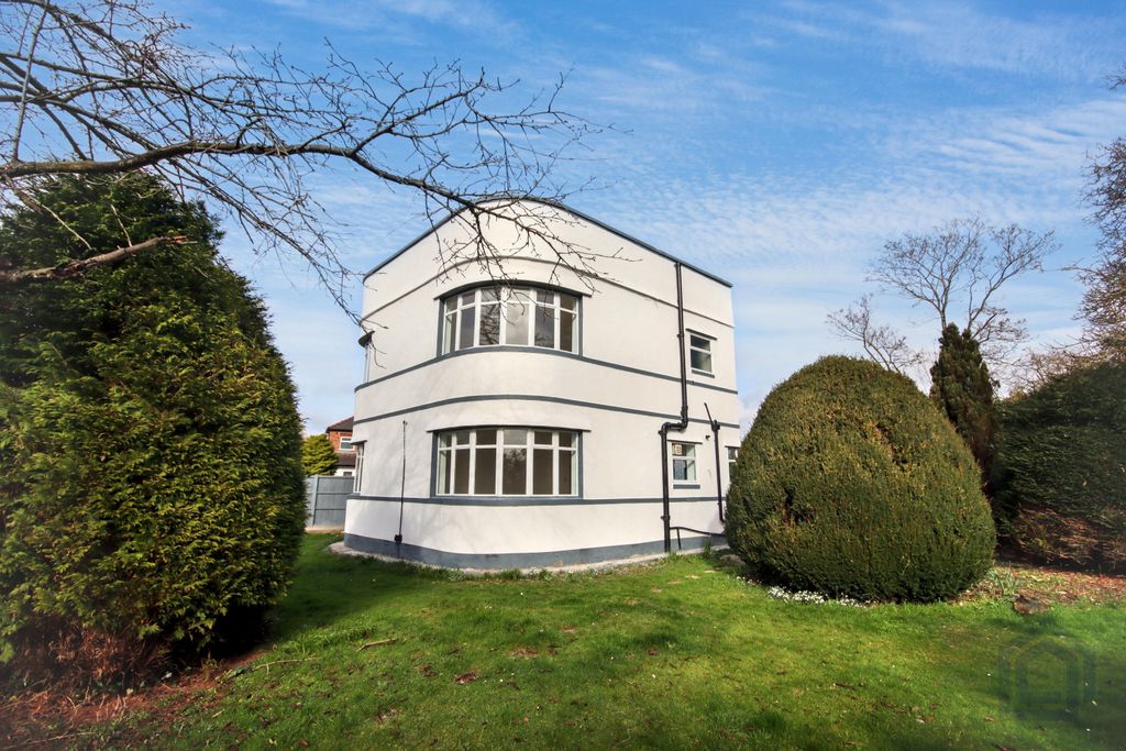 Property photo 1 of 24