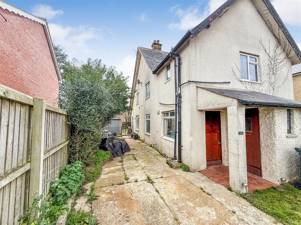 Property photo 1 of 12 16-10-2025__18-21-15_Img_0695_6801.Trswr.Jpg