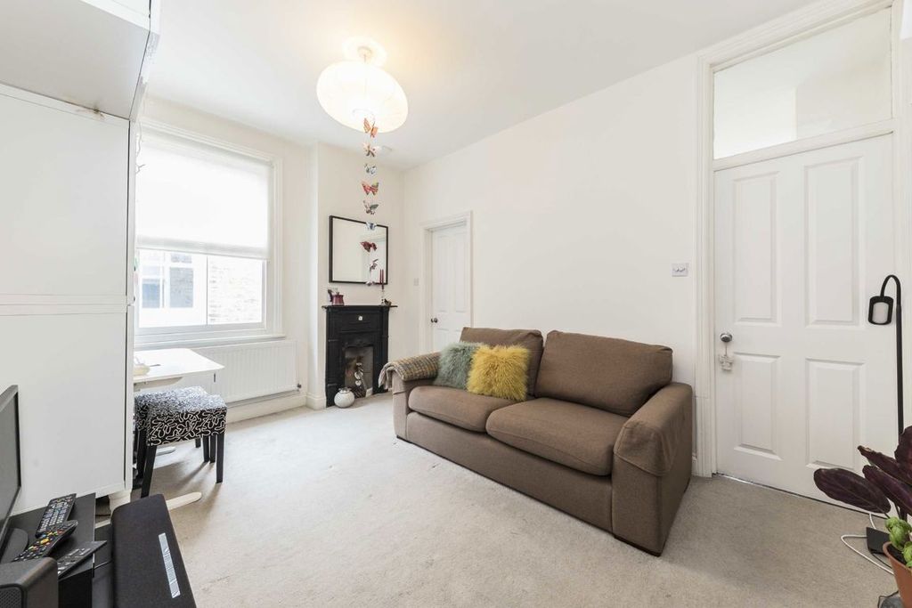 Property photo 2 of 4