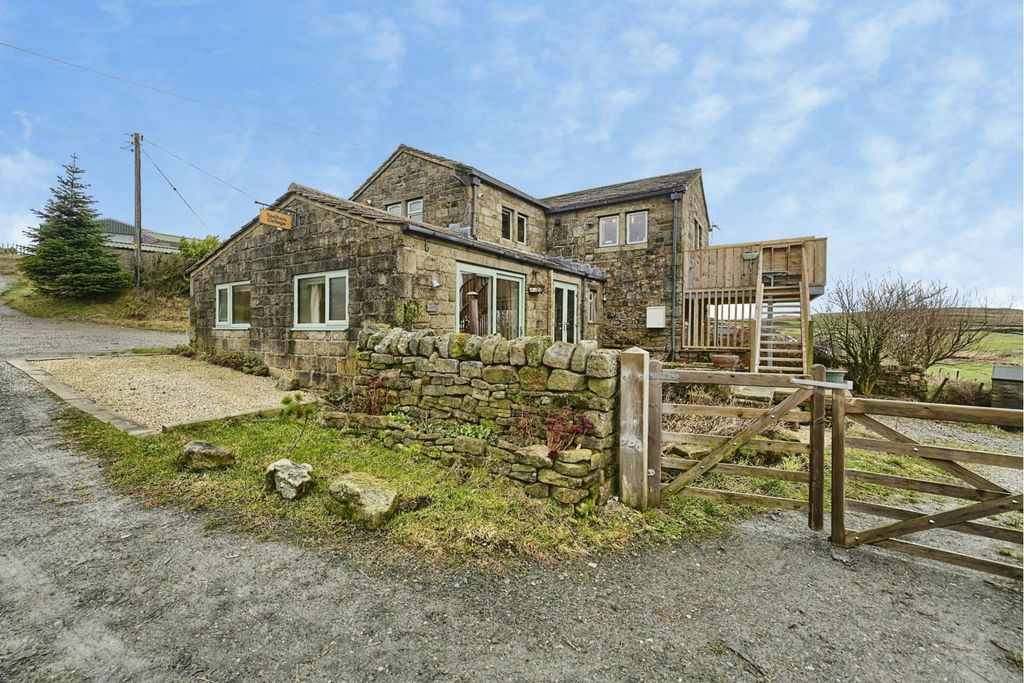 Property photo 1 of 24