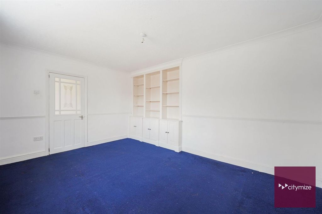 Property photo 3 of 17 Reception Room
