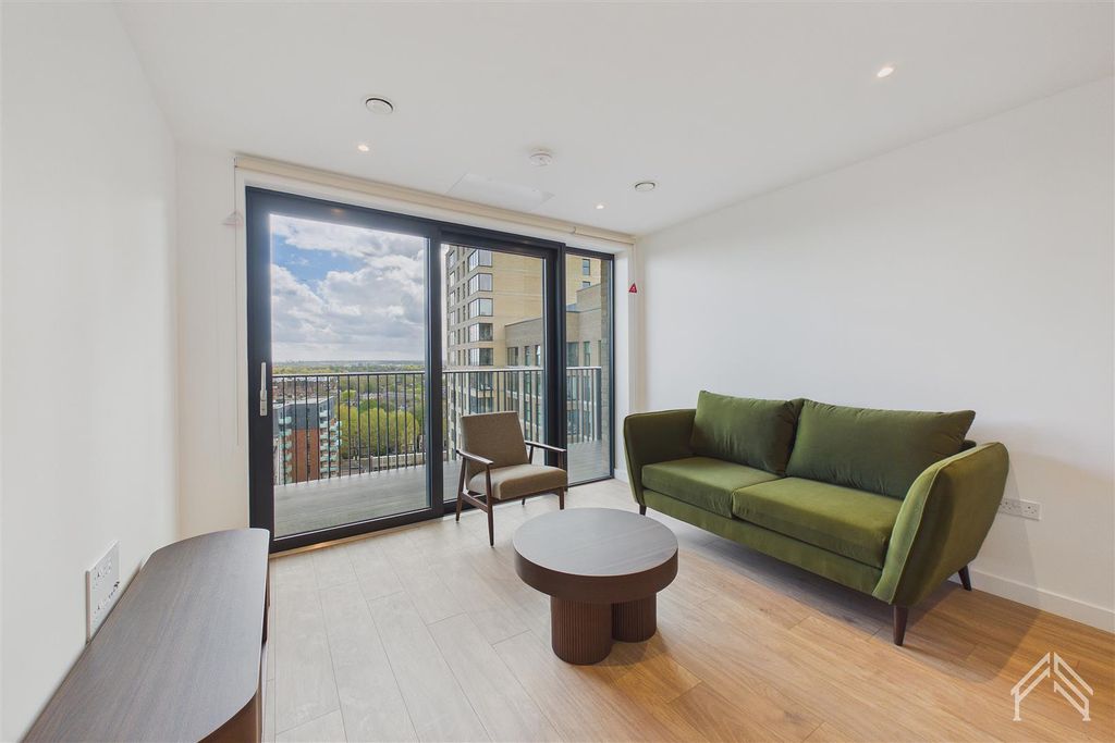 Property photo 2 of 19 2.Jpg